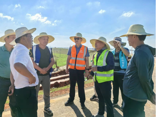 抗洪搶險(xiǎn)報(bào)導(dǎo)-迎“汛”而上，奔赴前線(xiàn) -146.png